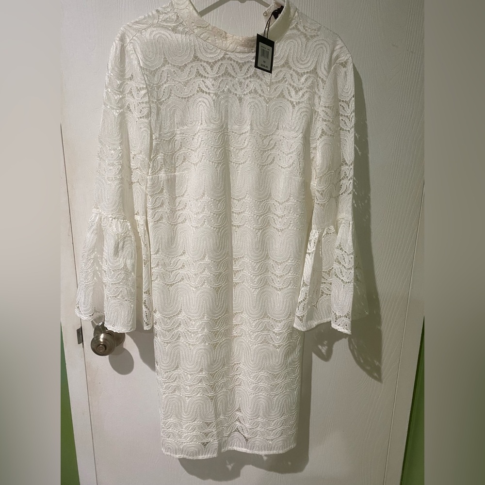 Elegant White Lace Dress
